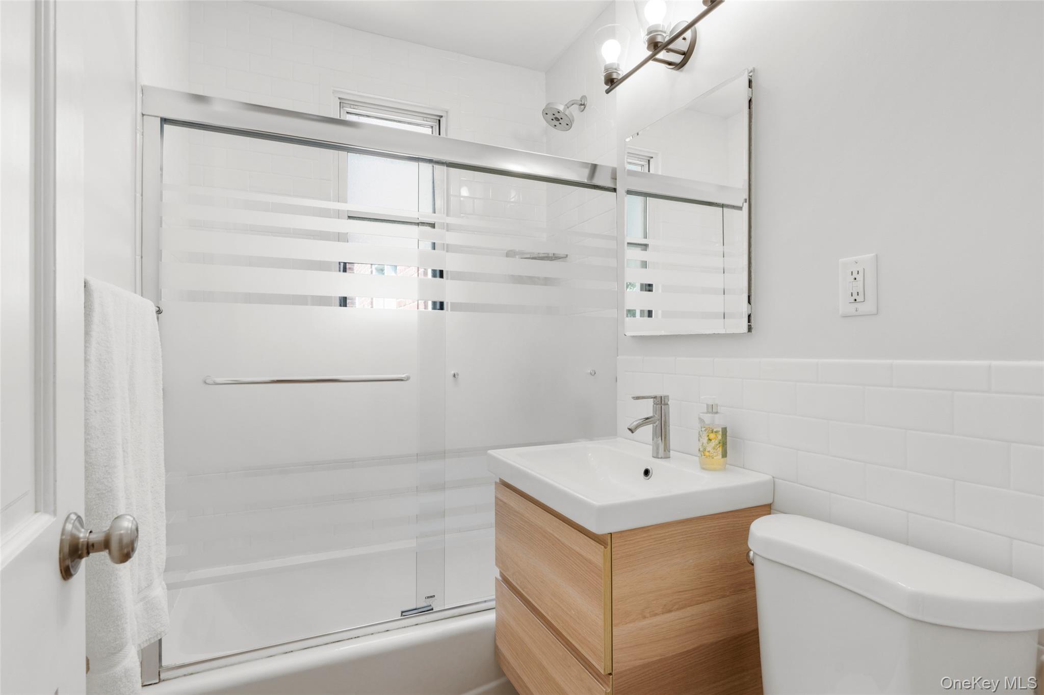 320 Palmer Avenue, Unit 1E photo 13
