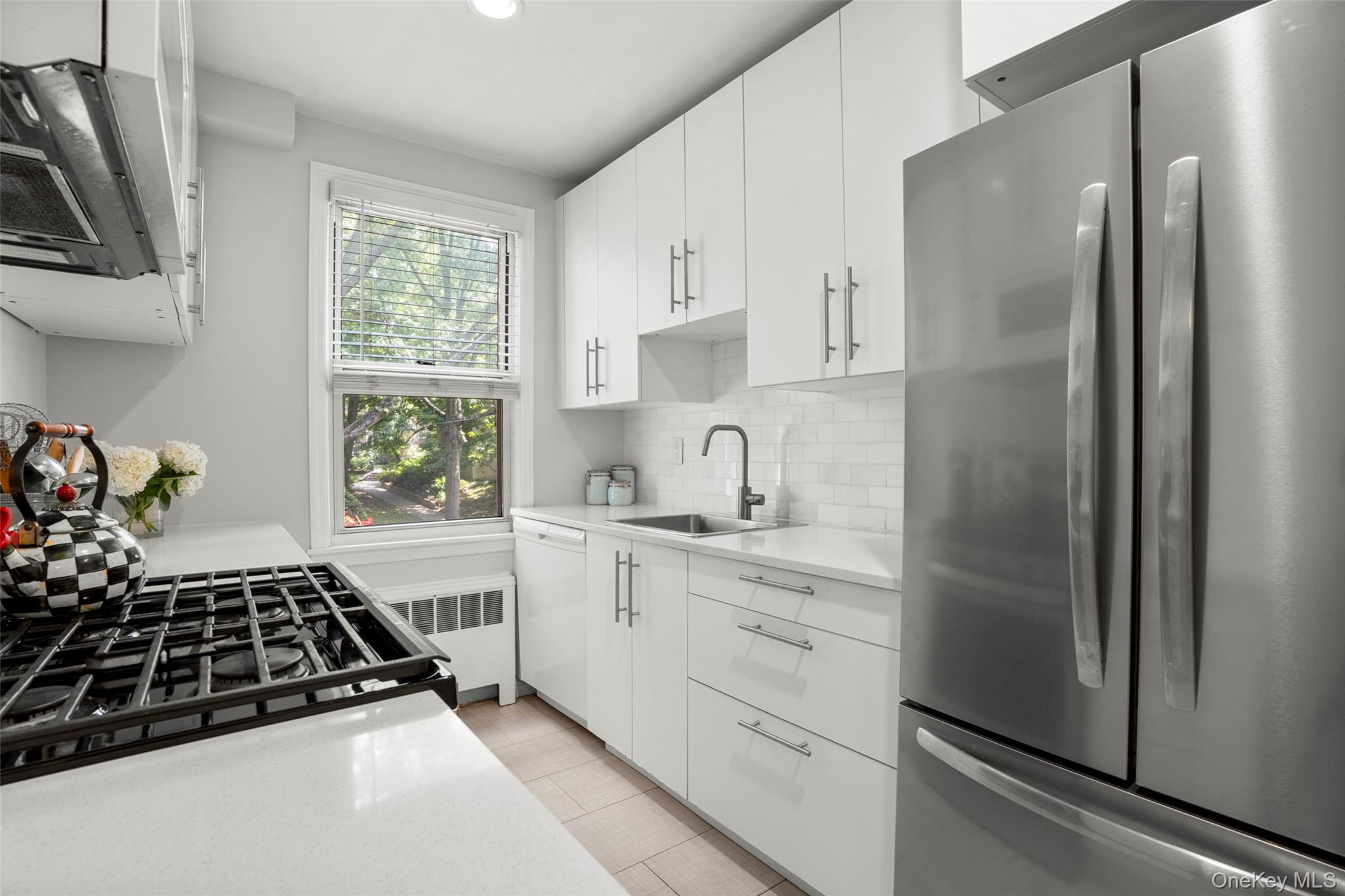 320 Palmer Avenue, Unit 1E photo 9