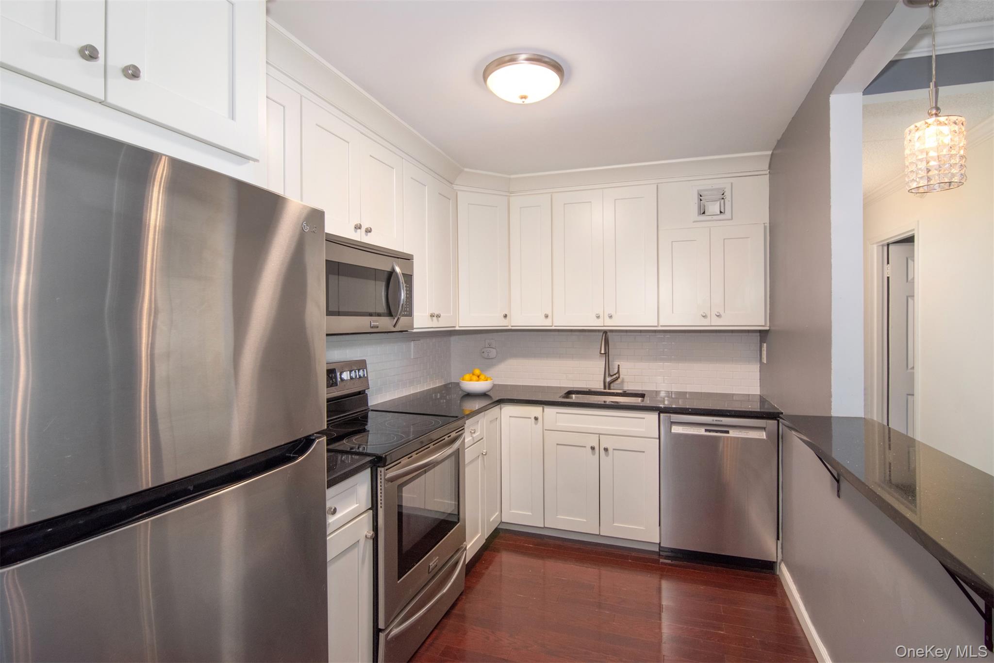 50 Columbus Avenue, Unit 507 photo 8