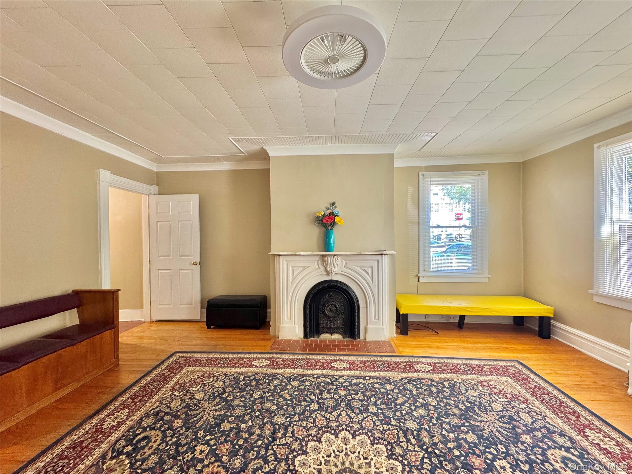 23 Franklin Street – For Sale photo 3