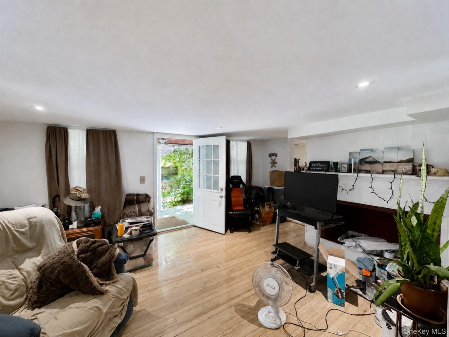 23 Franklin Street – For Sale photo 35