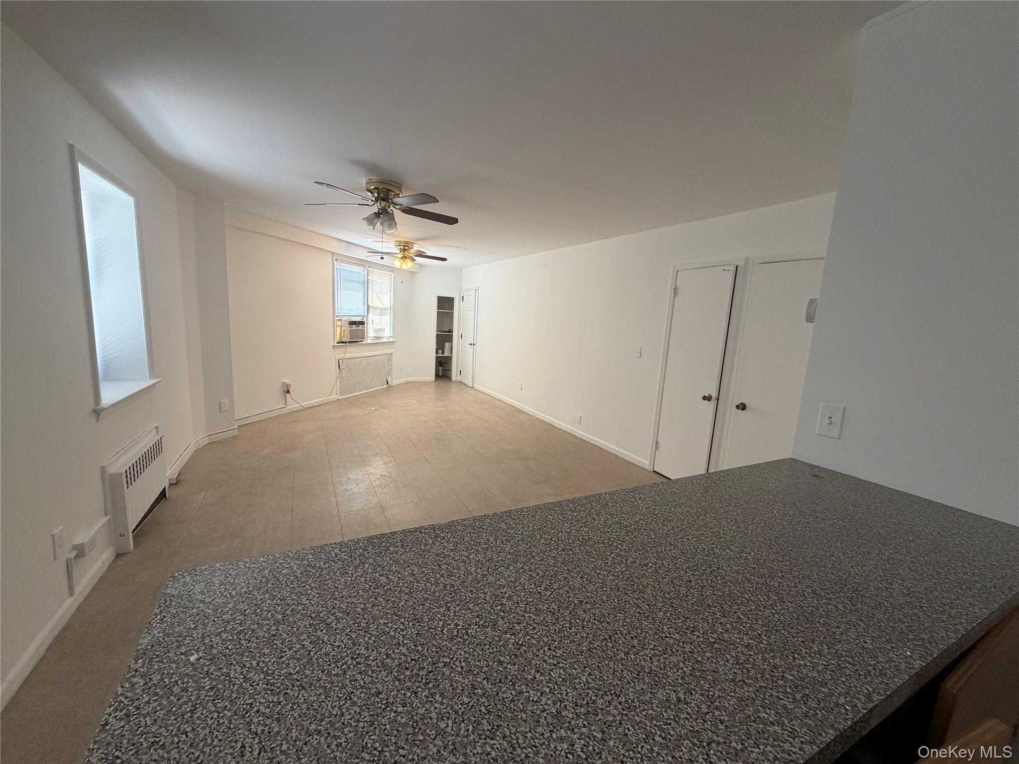 859 Midland – For Rent photo 7