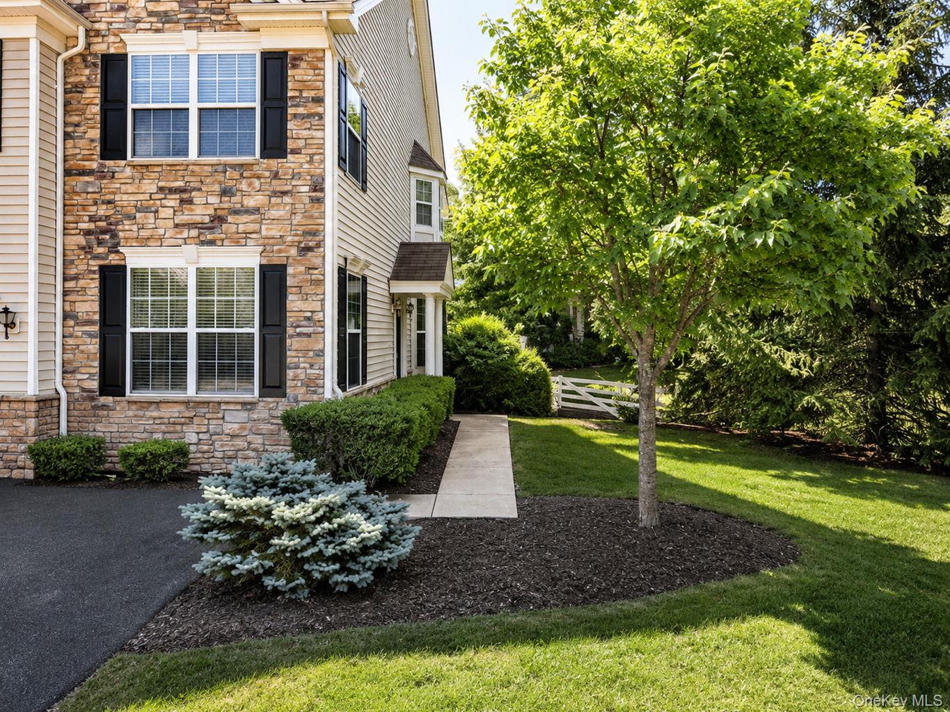 116 Barr Lane – For Sale photo 2