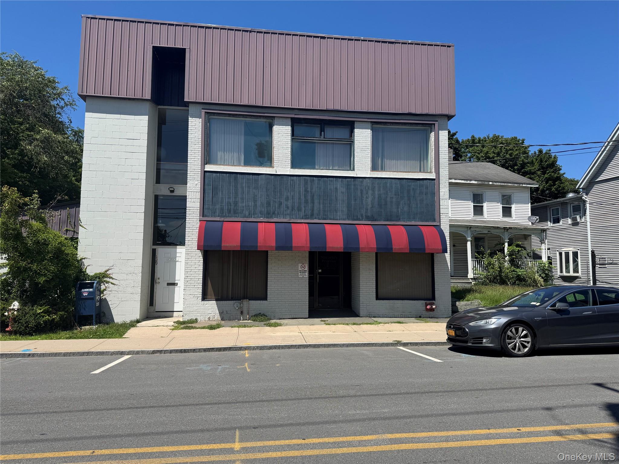 129 Wickham Avenue, Unit 1
