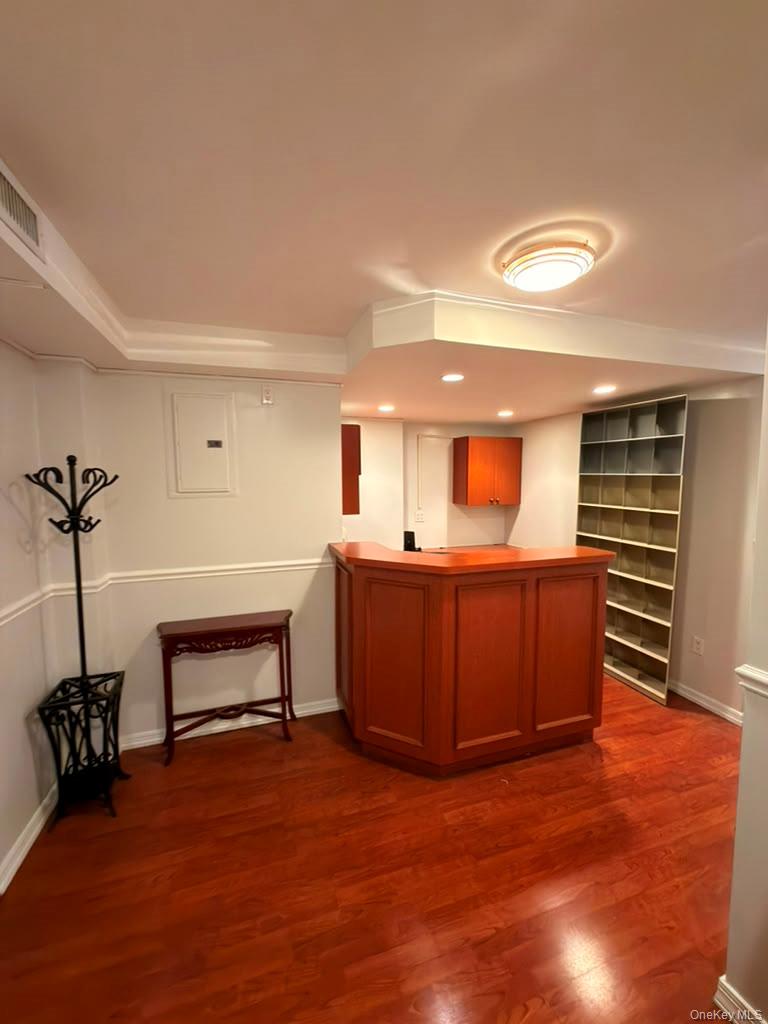155 W 68th Street, Unit 2-27 photo 4