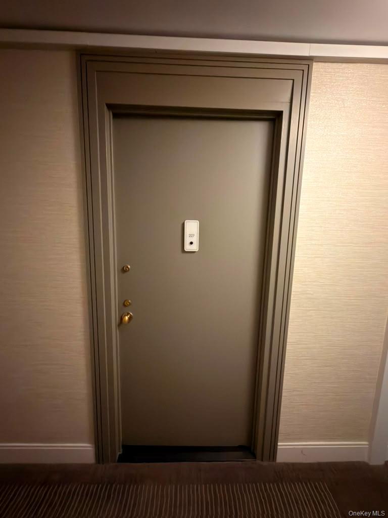 155 W 68th Street, Unit 2-27 photo 19