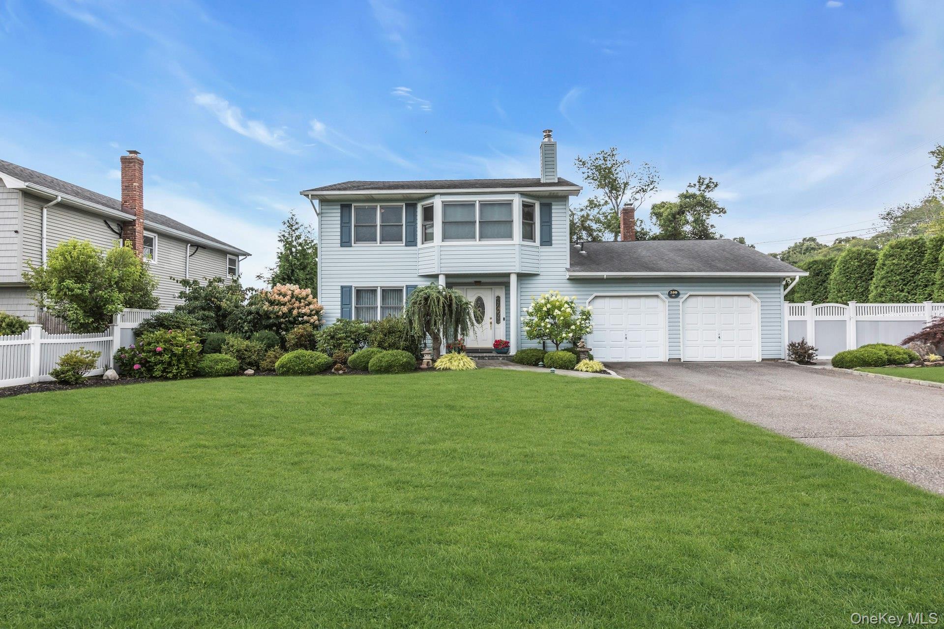 100 Middlesex Avenue – For Sale