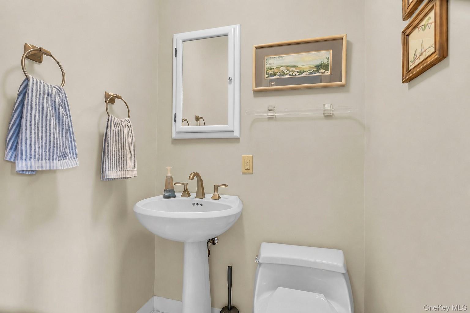 100 Middlesex Avenue – For Sale photo 20