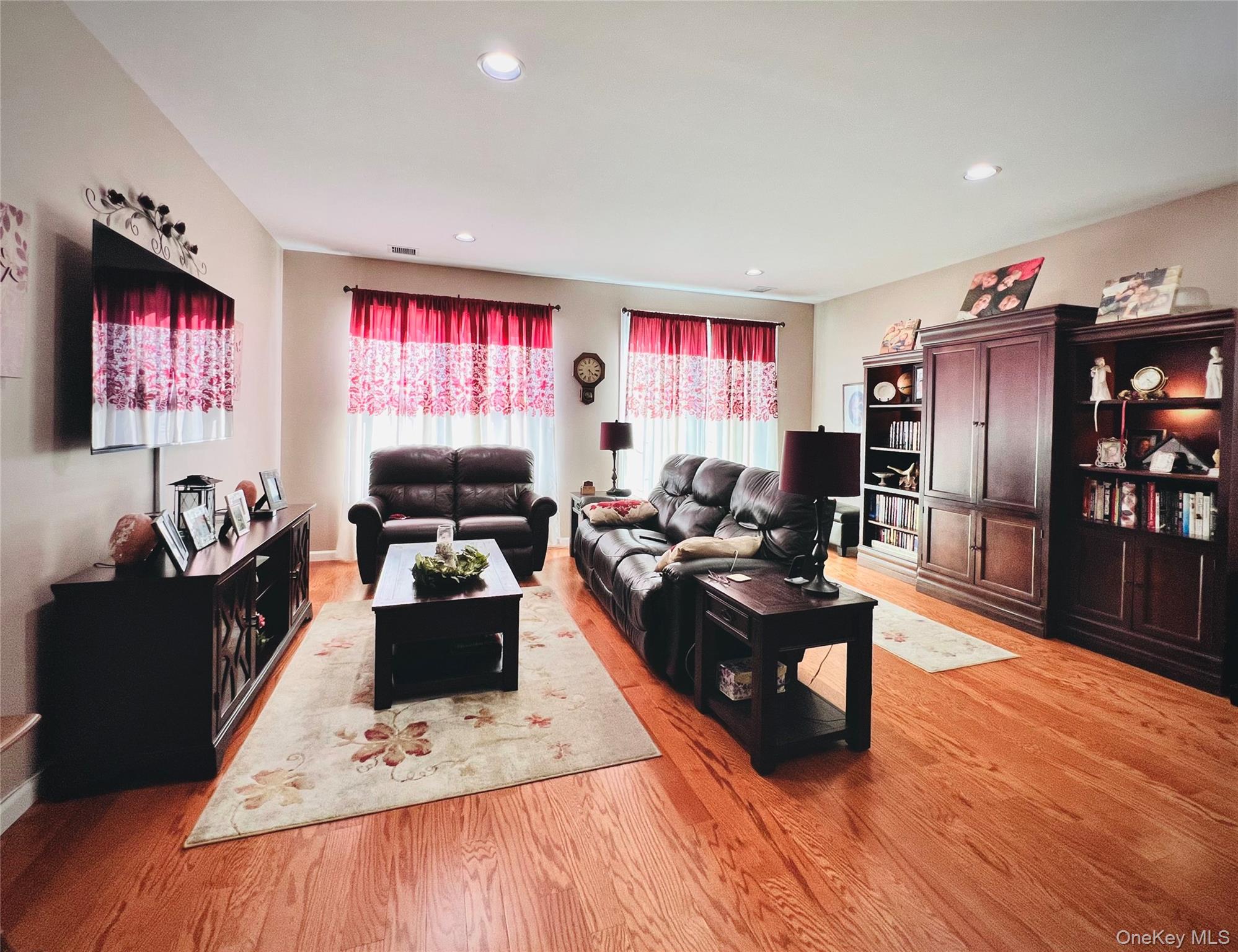 149 Windward Court S – For Sale photo 8