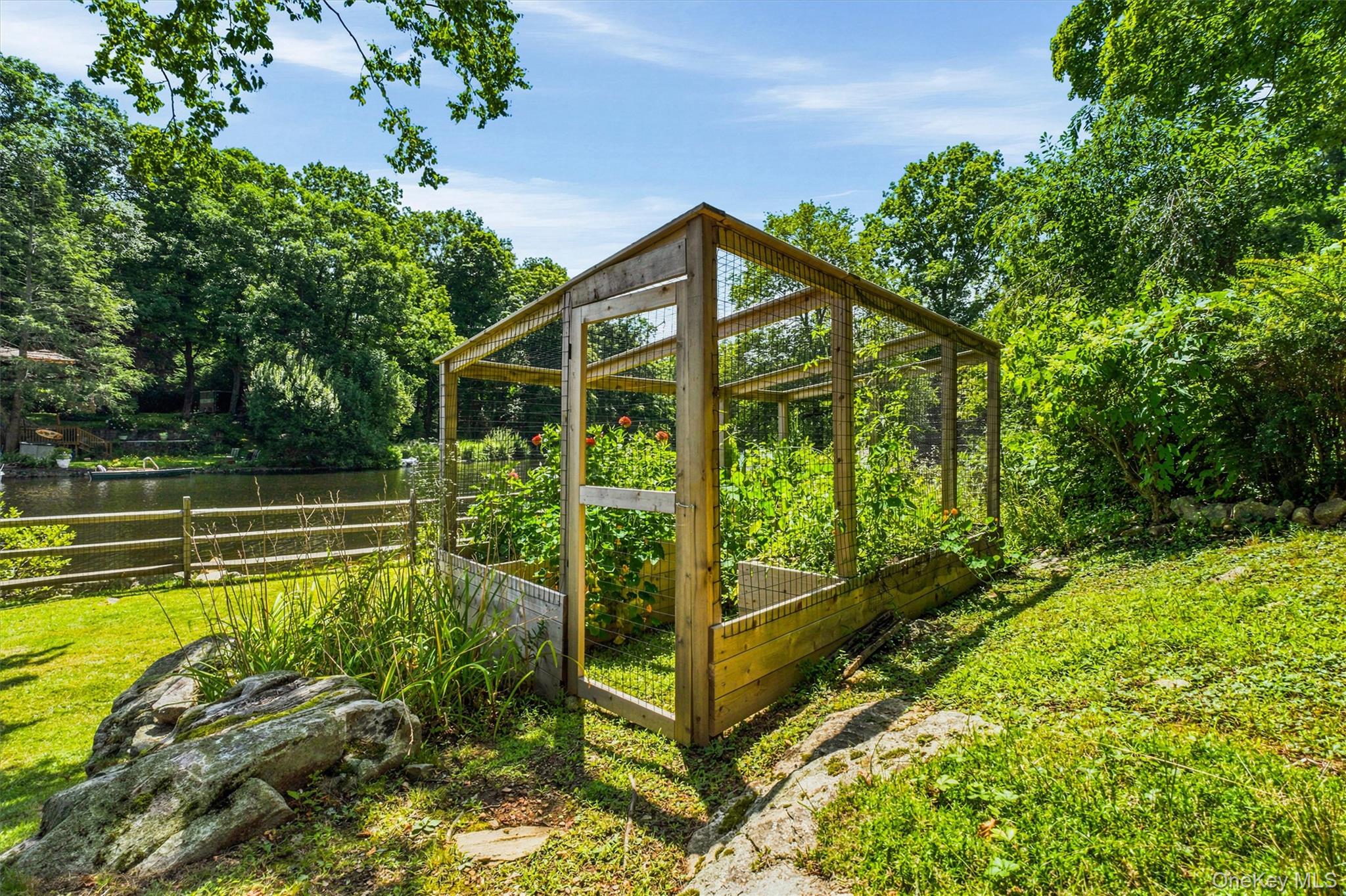 174 Lake Shore Road – For Sale photo 23