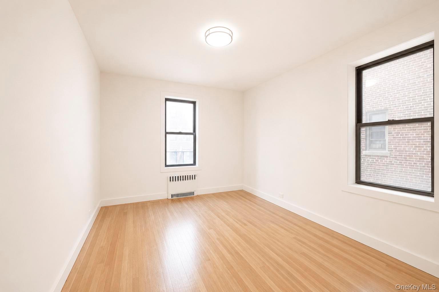 2925 Matthews Avenue, Unit 2H photo 21