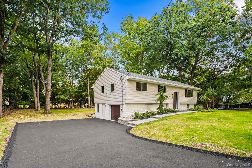 142 N Little Tor Road – For Sale photo 7