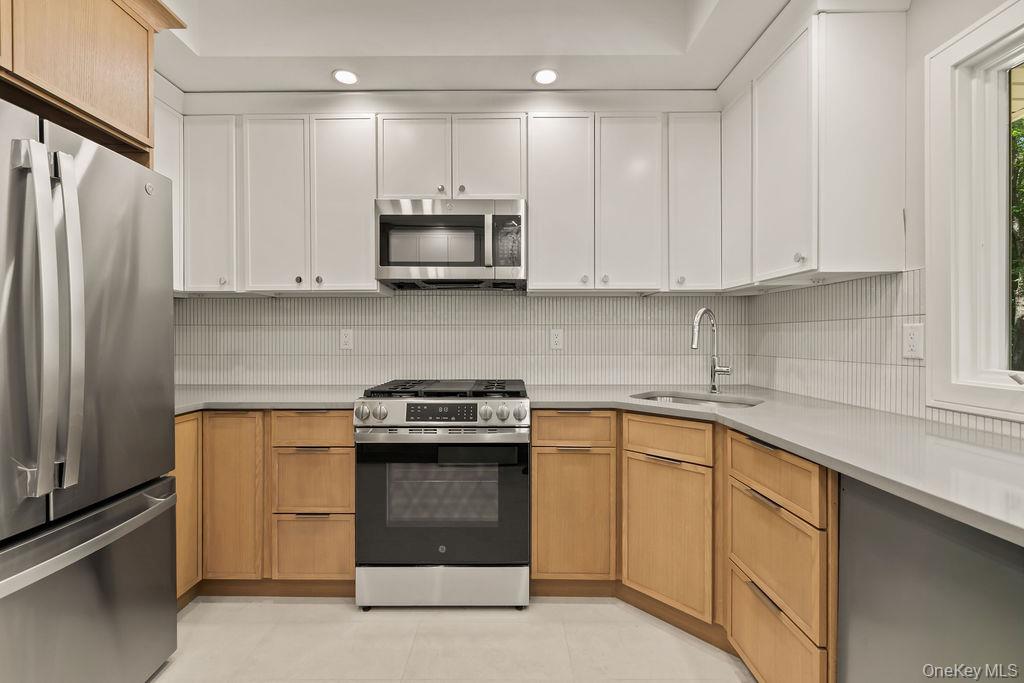 142 N Little Tor Road – For Sale photo 21