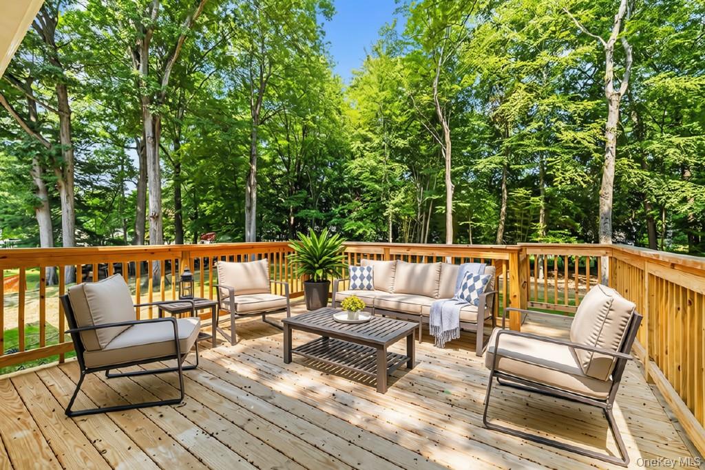 142 N Little Tor Road – For Sale photo 10