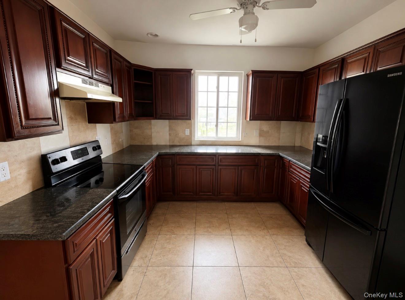 1535 153rd Place – For Rent photo 2