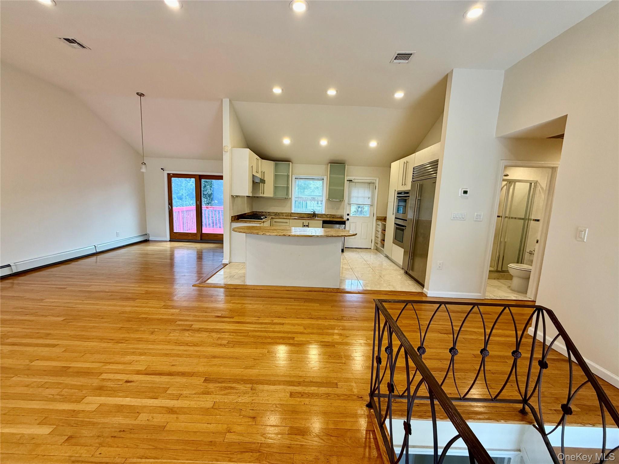 5 Elm Street – For Rent photo 5