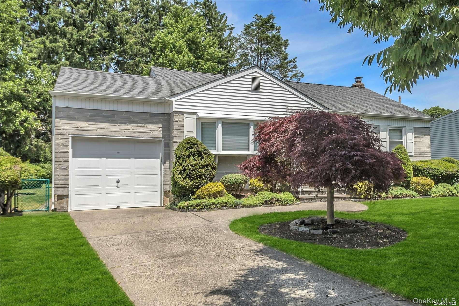 83 Knickerbocker Road – For Rent photo 3