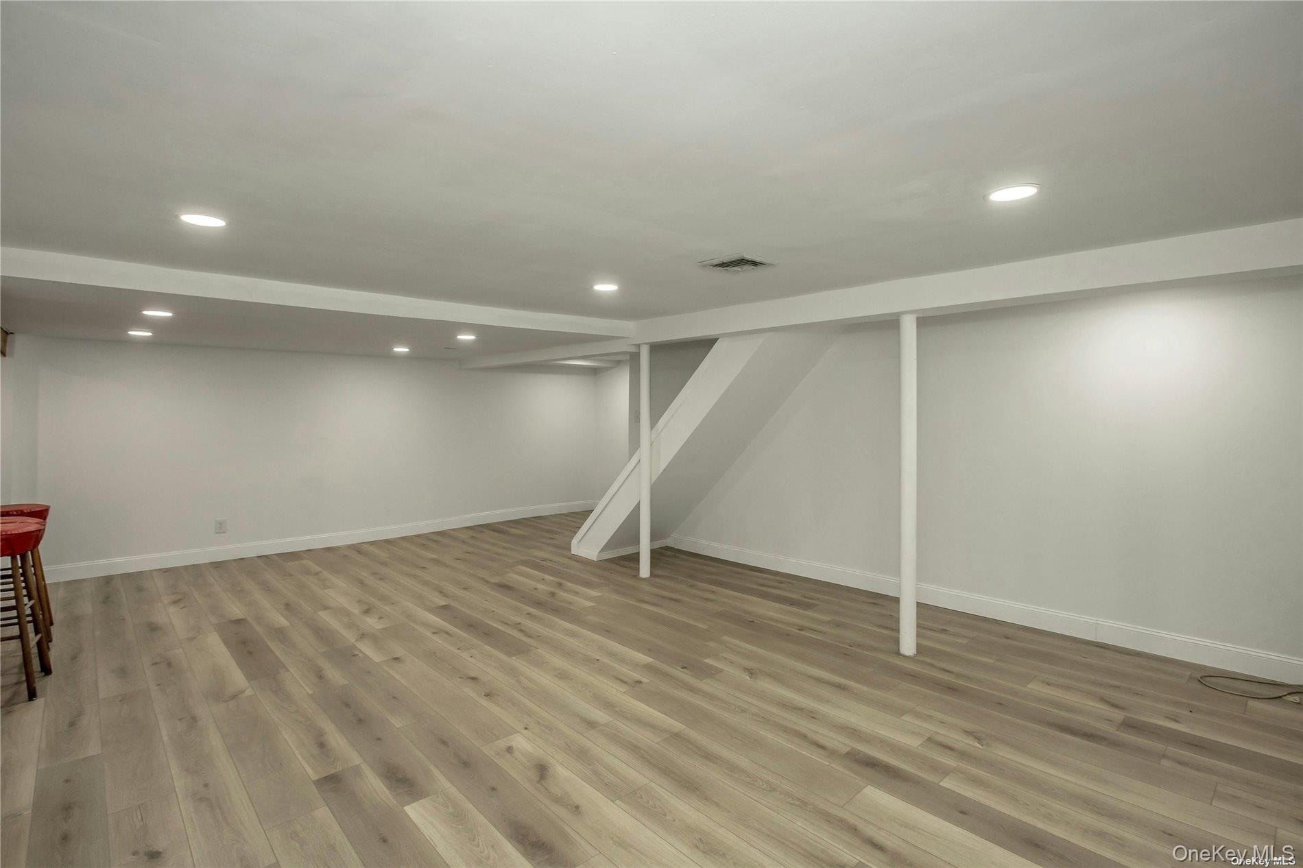 83 Knickerbocker Road – For Rent photo 19