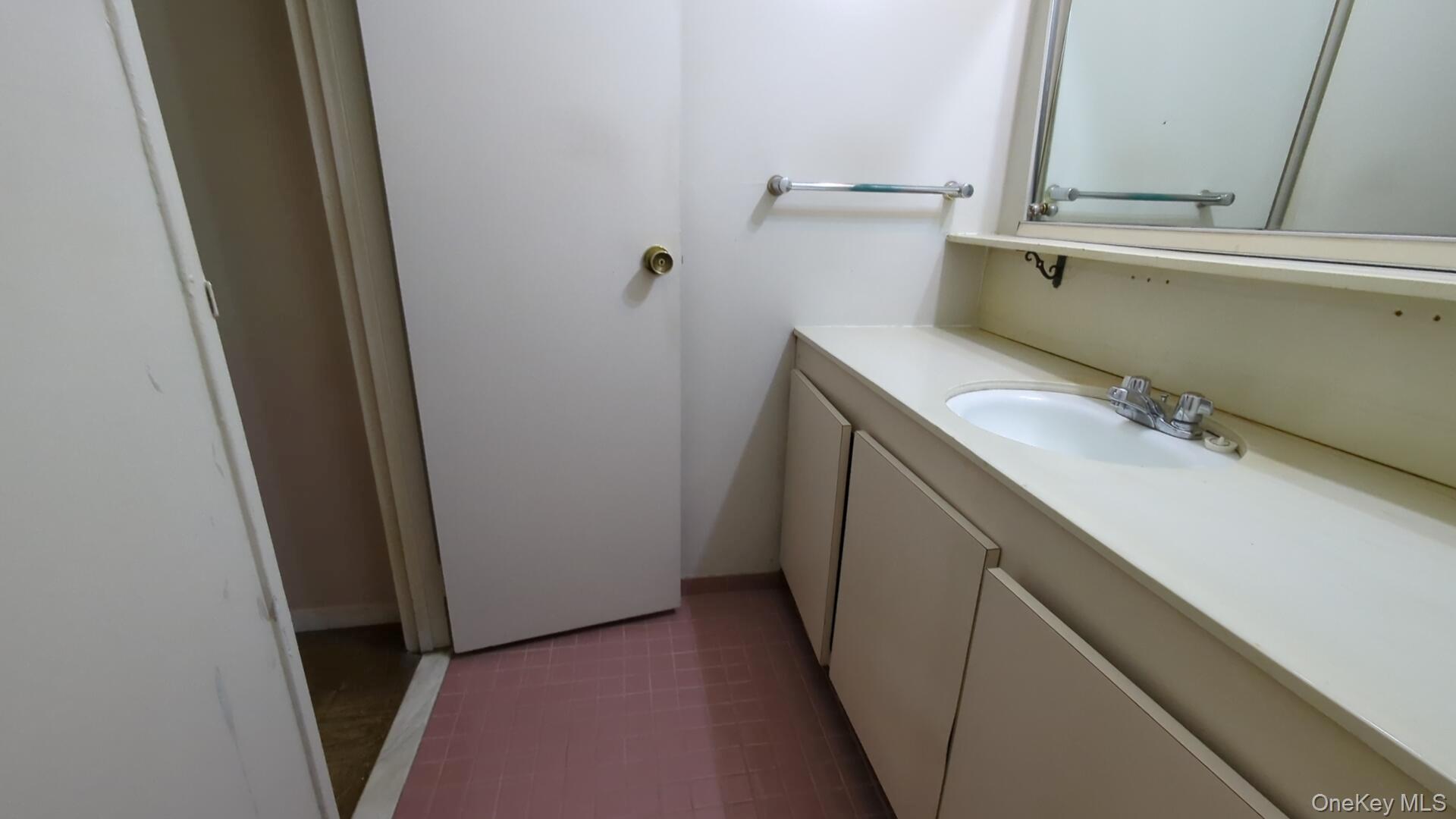1101 Midland Avenue, Unit 228 photo 17