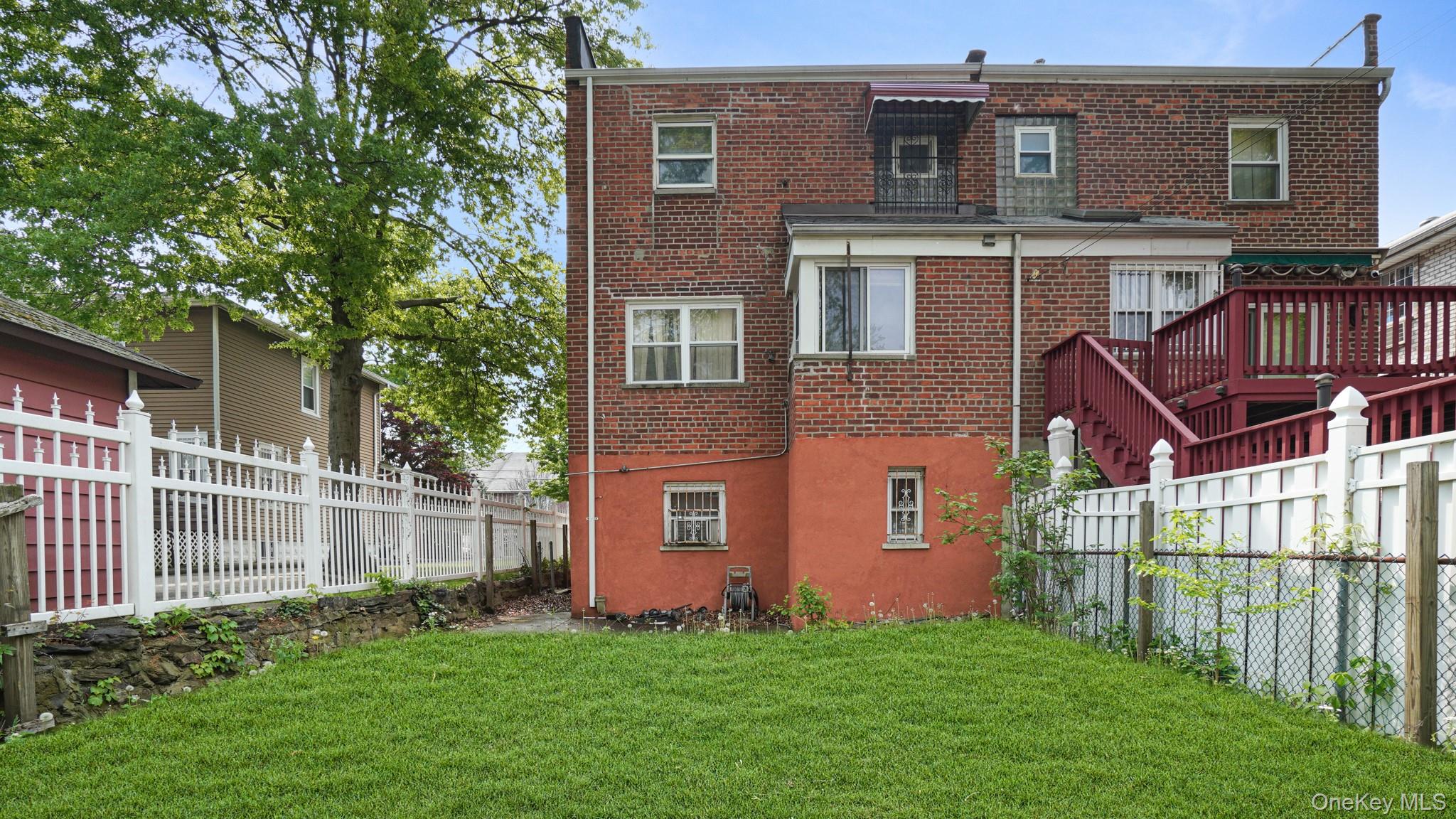 2436 Seymour Avenue – For Sale photo 4