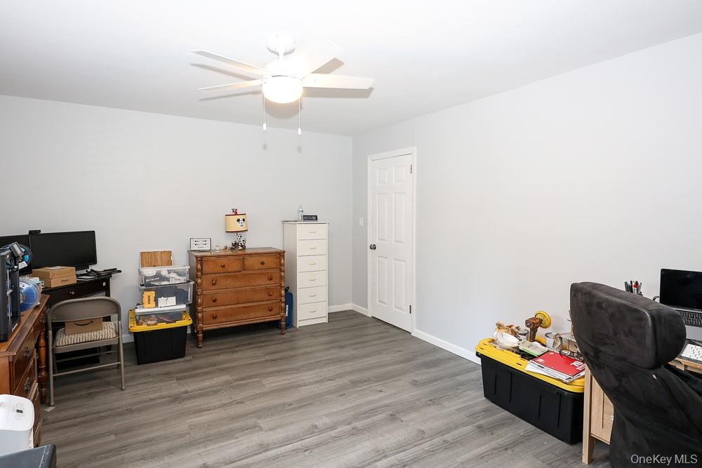 555 N Windsor Avenue – For Sale photo 22