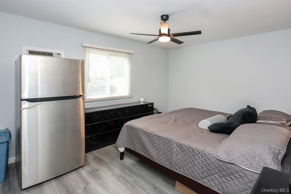 555 N Windsor Avenue – For Sale photo 19