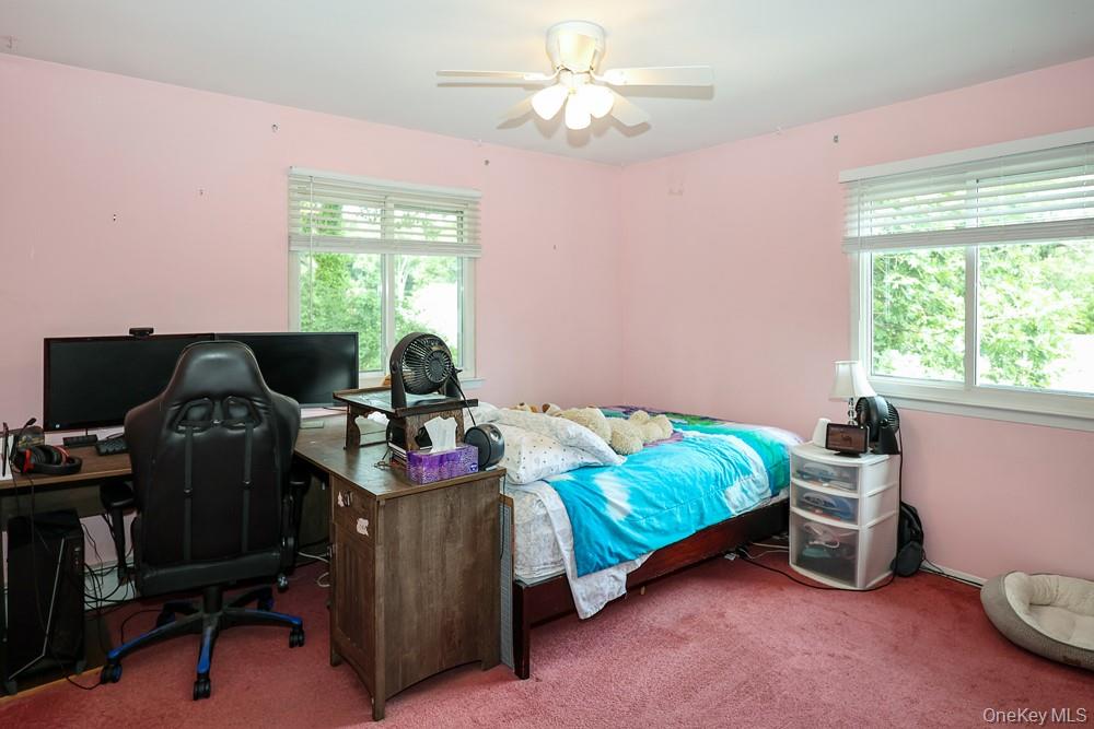 555 N Windsor Avenue – For Sale photo 16
