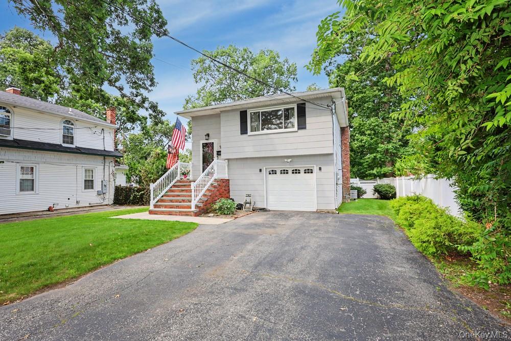 555 N Windsor Avenue – For Sale photo 3
