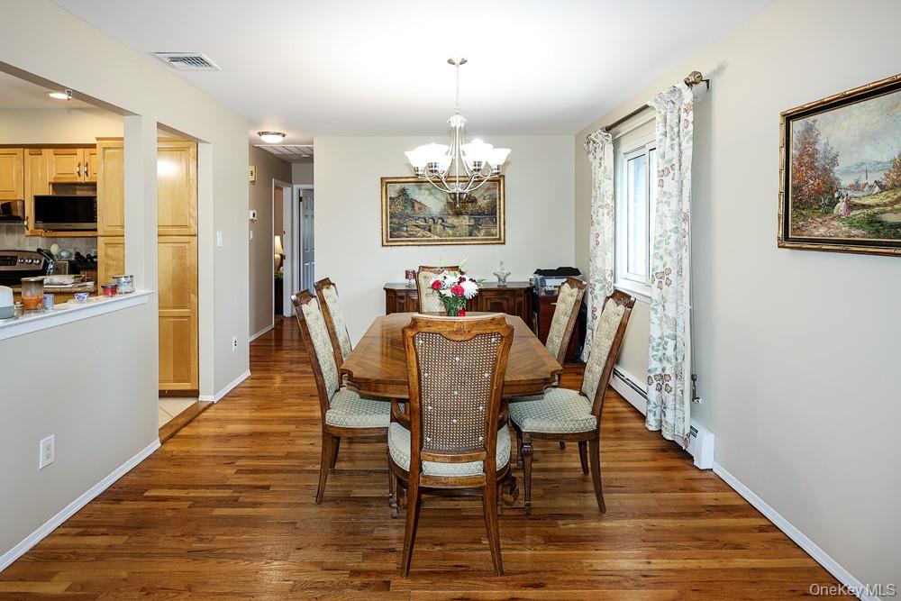 555 N Windsor Avenue – For Sale photo 9
