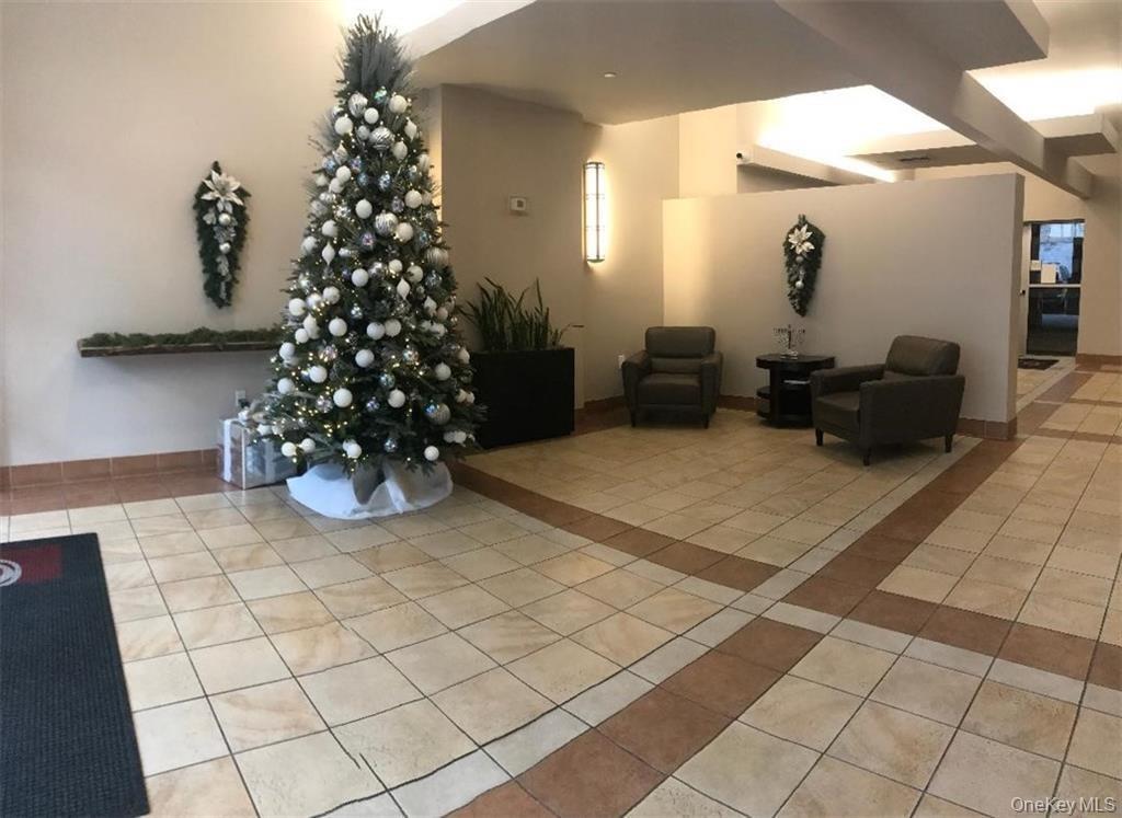 837 Washington Avenue, Unit 4A photo 2