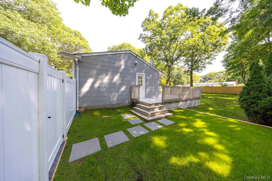 18 EASTERLY Road – For Sale photo 27