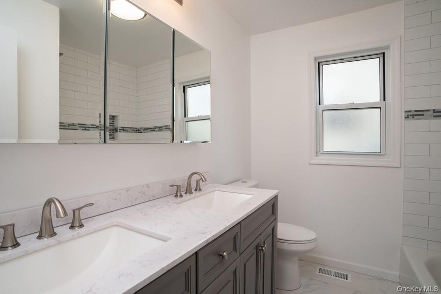 52 Washington Street, Unit 1 photo 16