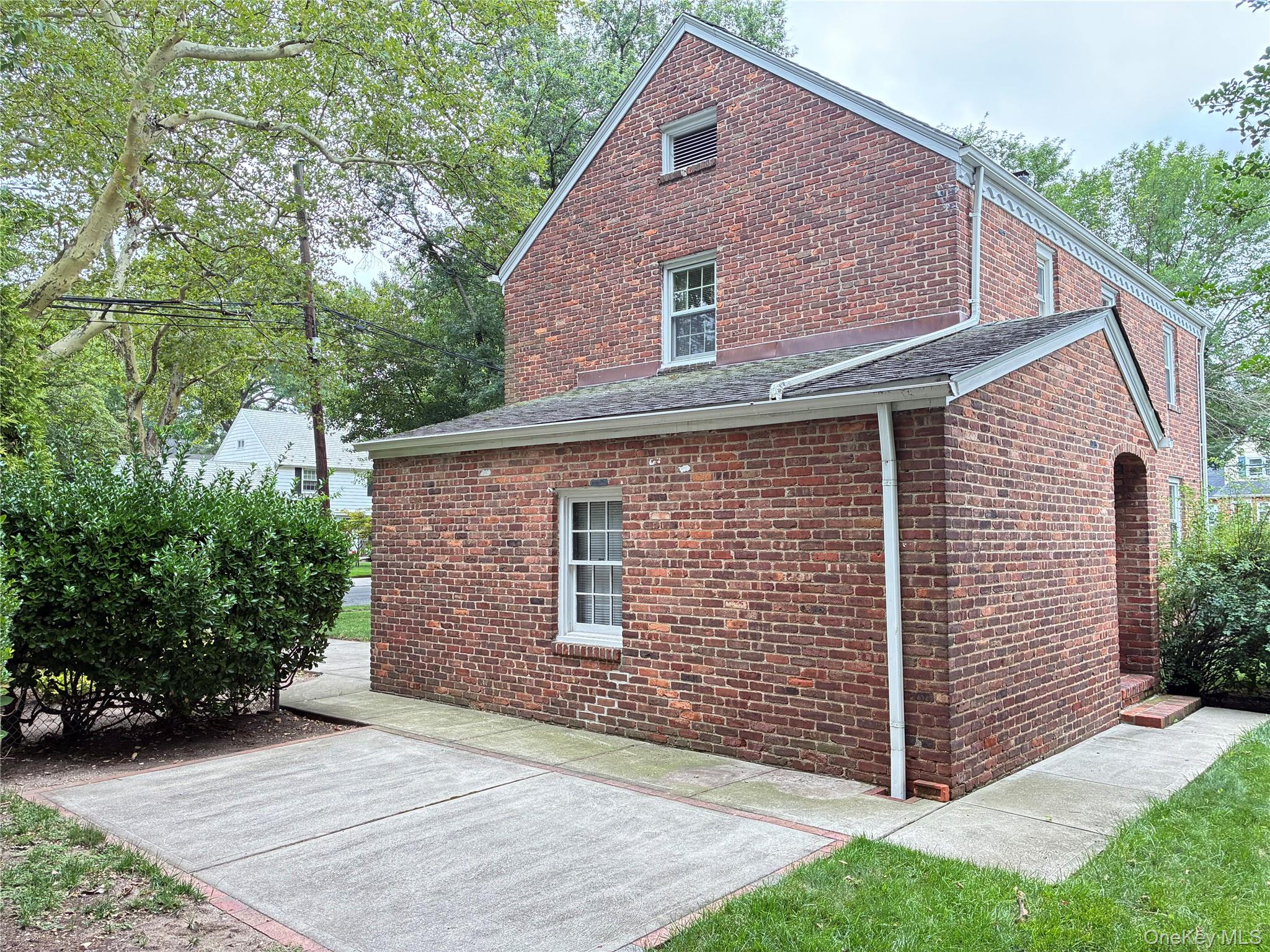 8 Orchid Street – For Sale photo 23