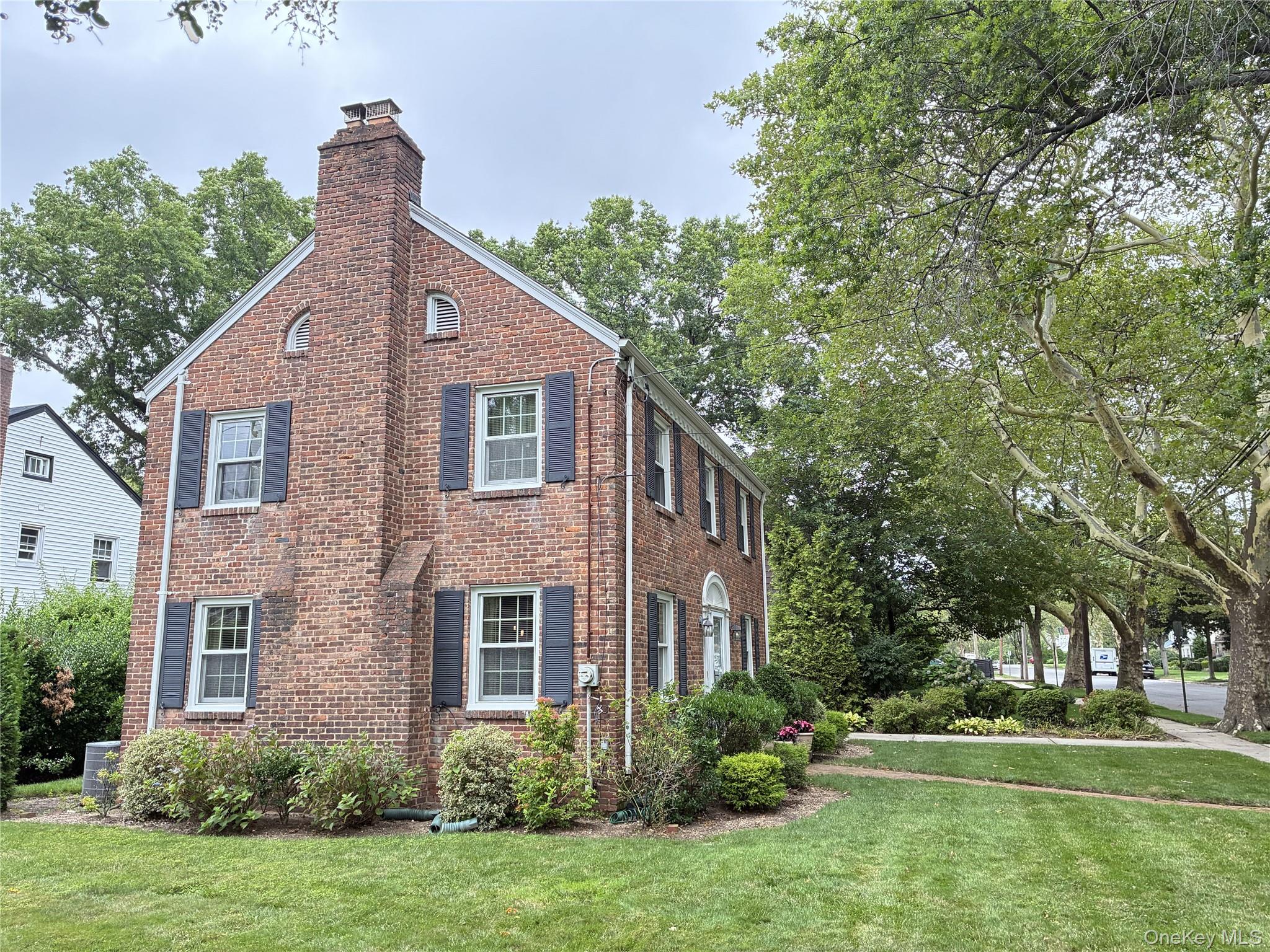 8 Orchid Street – For Sale photo 20