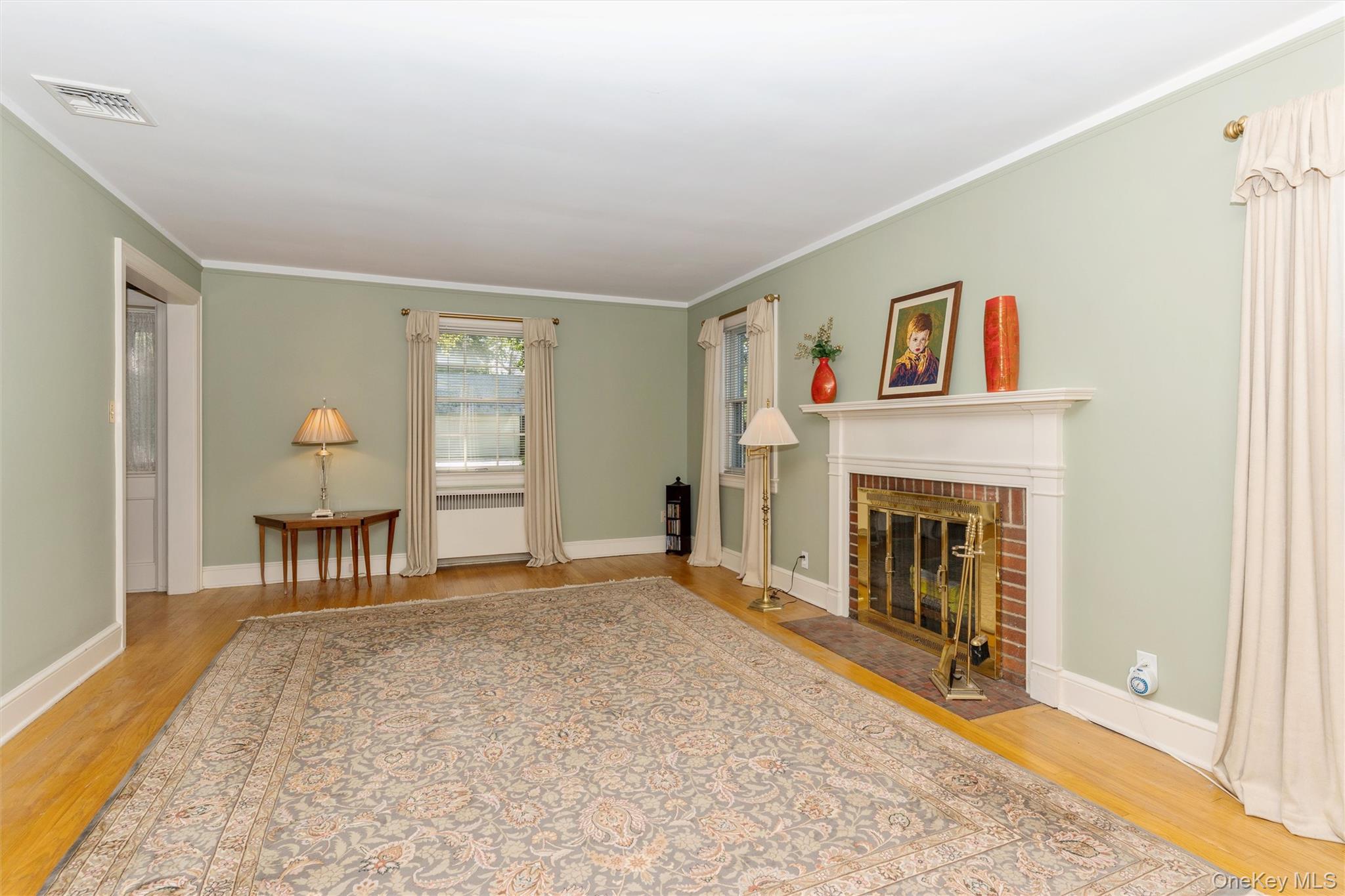8 Orchid Street – For Sale photo 3