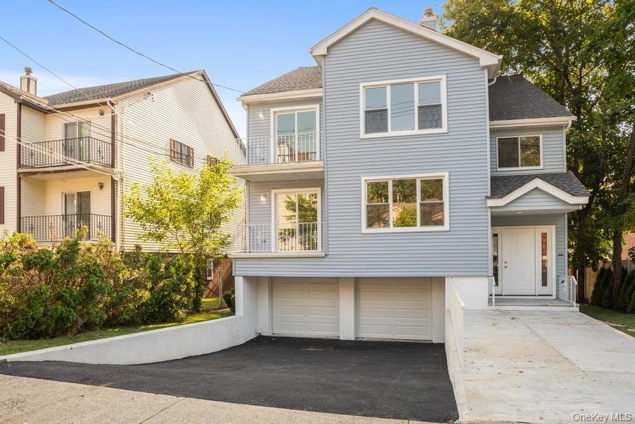 52 Washington Street, Unit 2