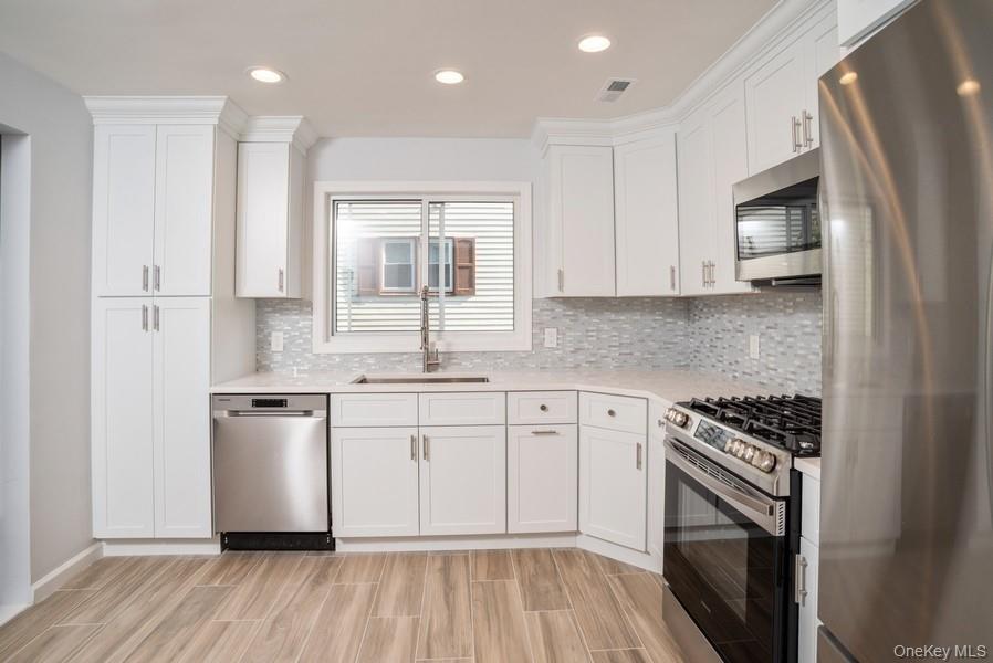 52 Washington Street, Unit 2 photo 8