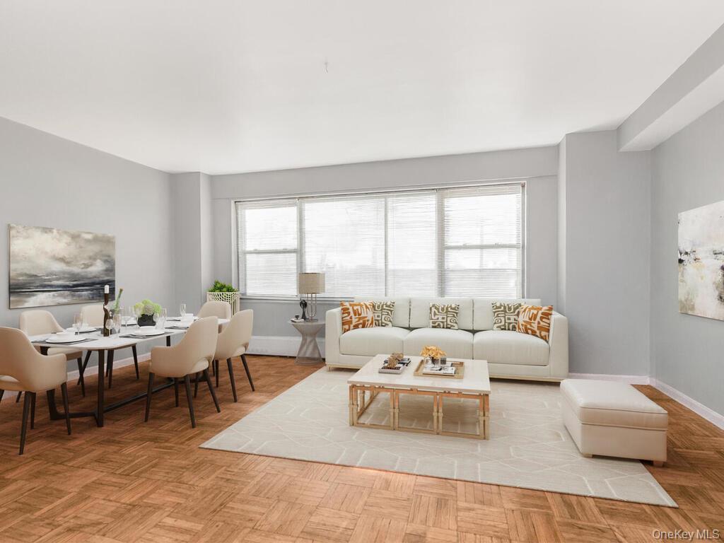 4 Fordham Hill Oval, Unit 1A