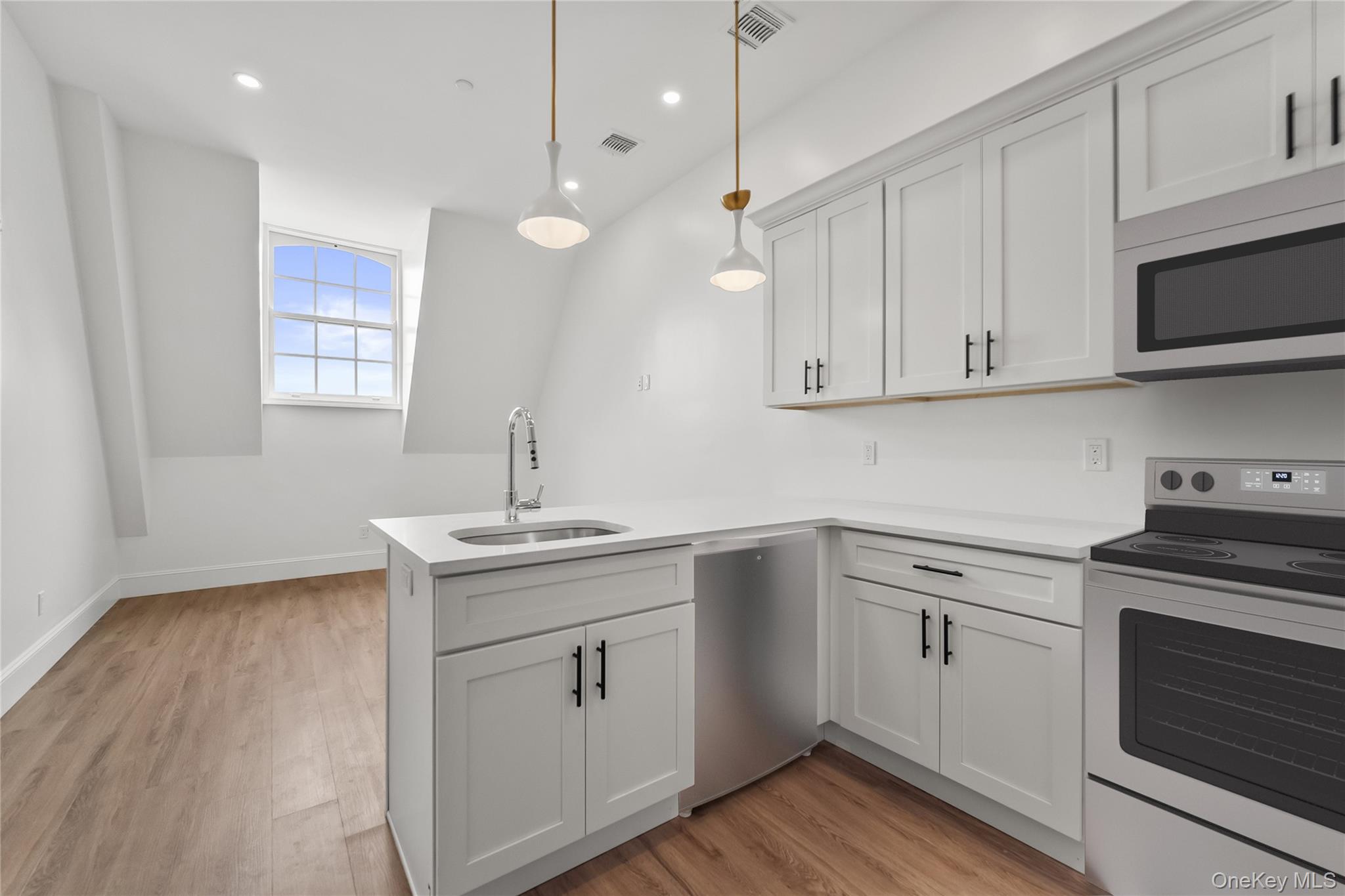 48 North Street, Unit 402 photo 4