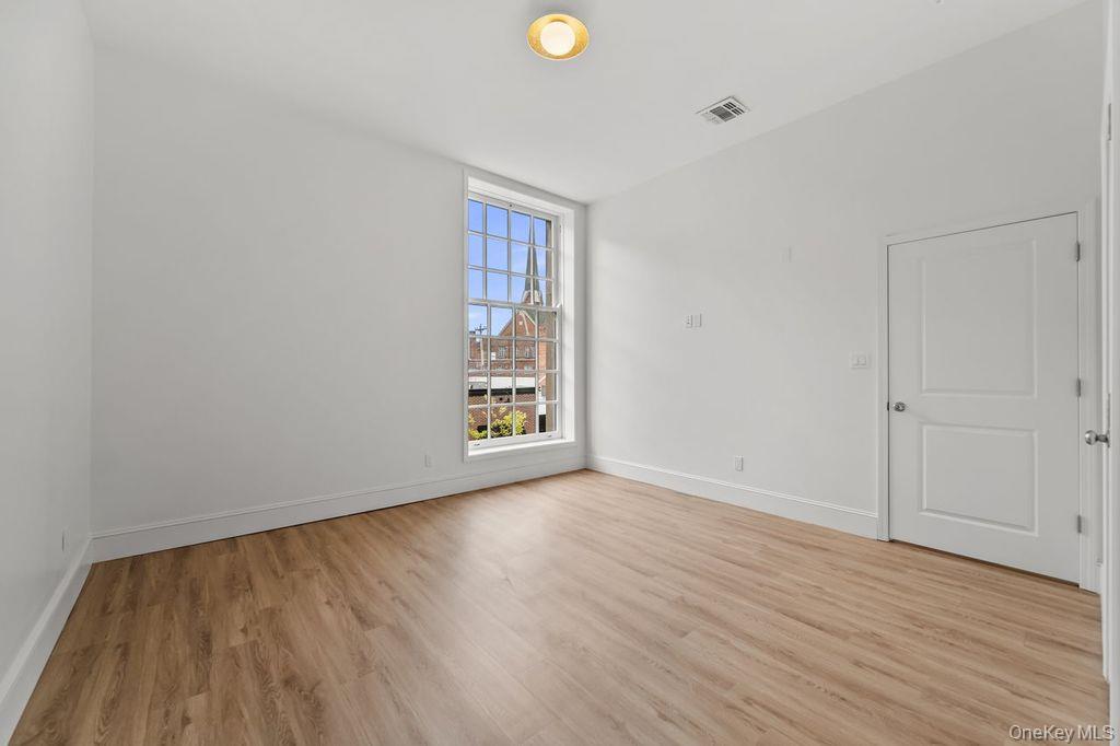 48 North Street, Unit 402 photo 2
