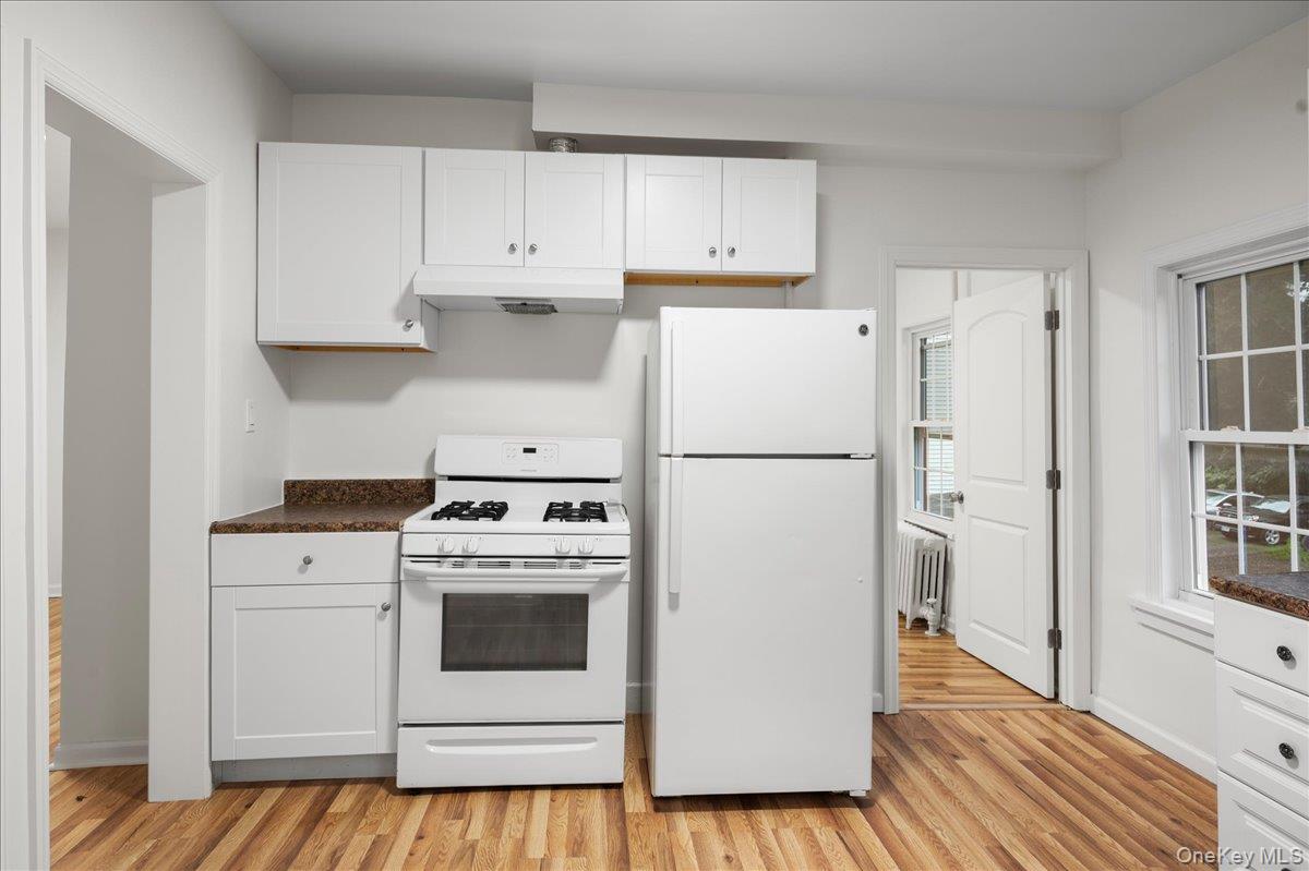 114-116 Ferris Avenue – For Sale photo 11