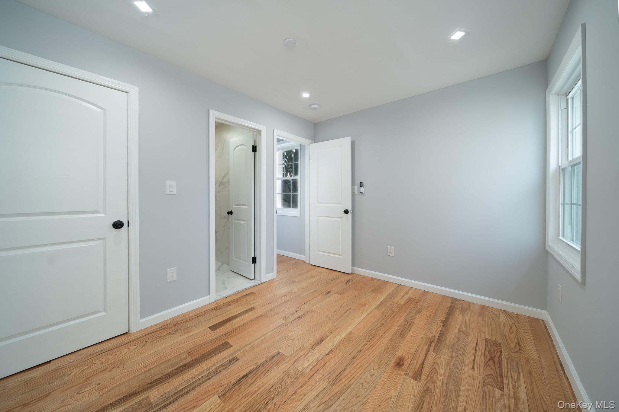 7036 70th Street – For Sale photo 18