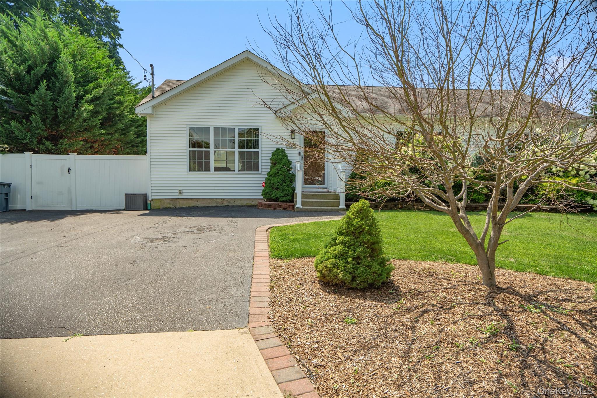 438 Richmond Boulevard – For Sale photo 32
