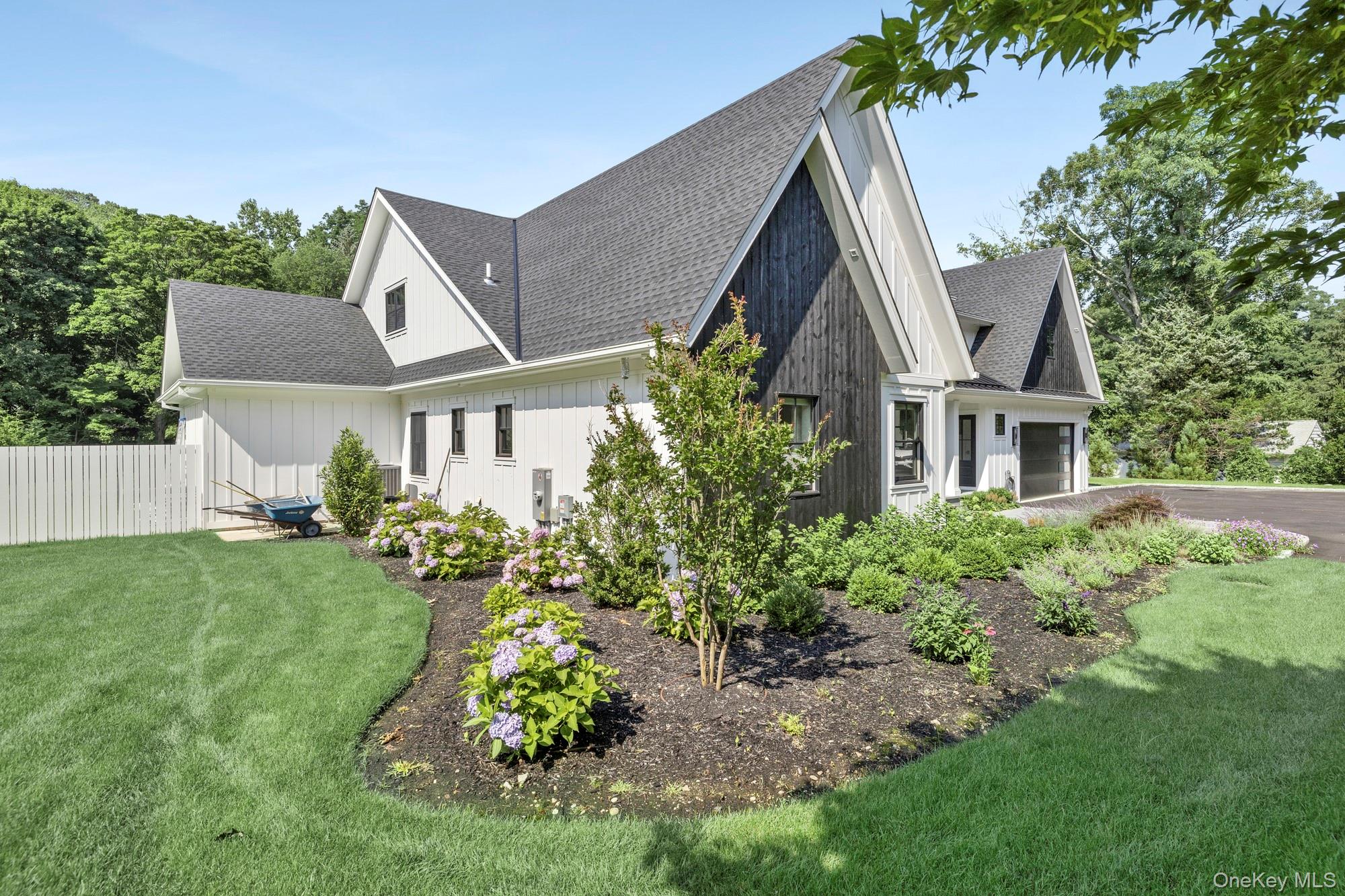53 Stony Hollow Road – For Sale photo 2