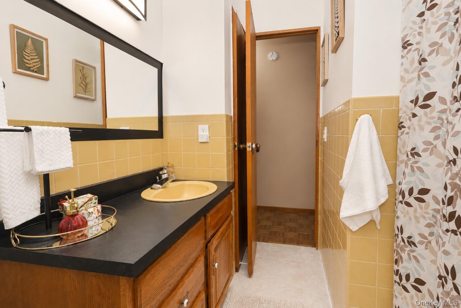 28 Sunrise Terrace – For Sale photo 16