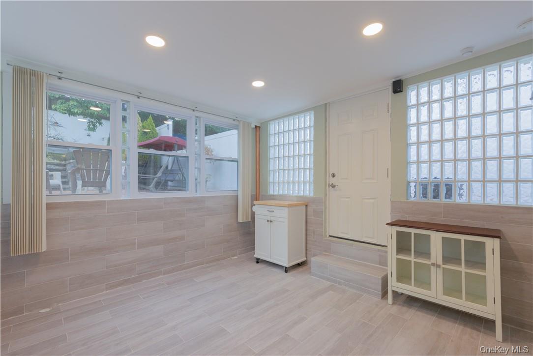 3 Orchard Street – For Sale photo 25