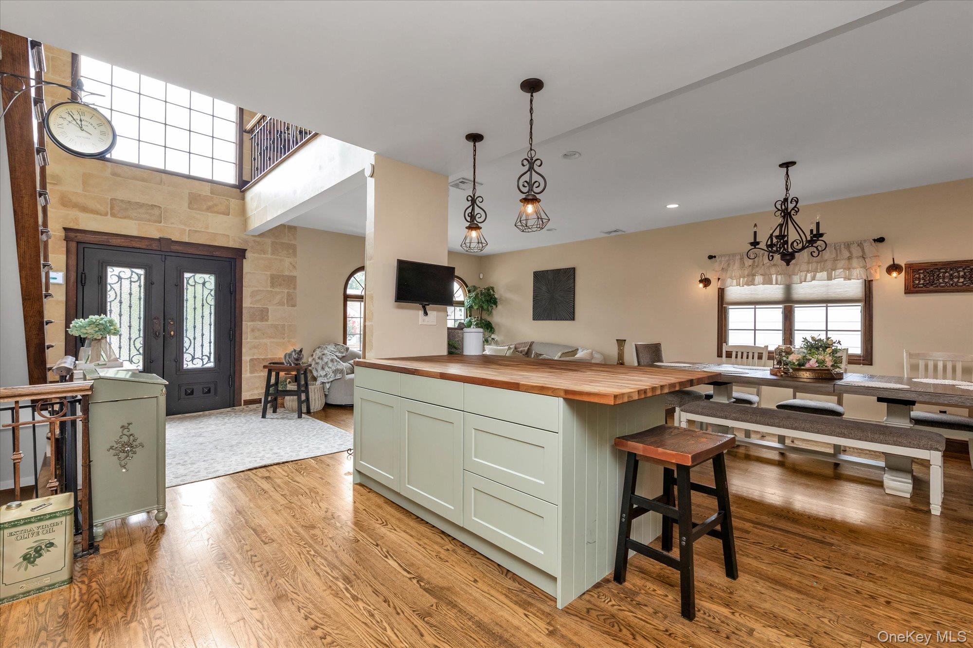 1789 Stuyvesant Avenue – For Sale photo 10