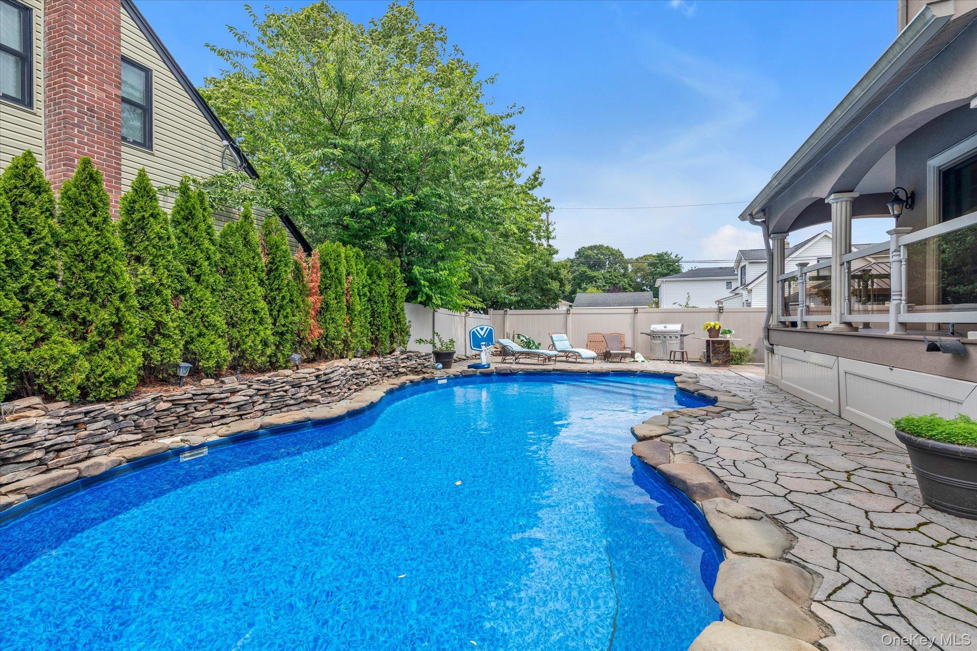 1789 Stuyvesant Avenue – For Sale photo 22