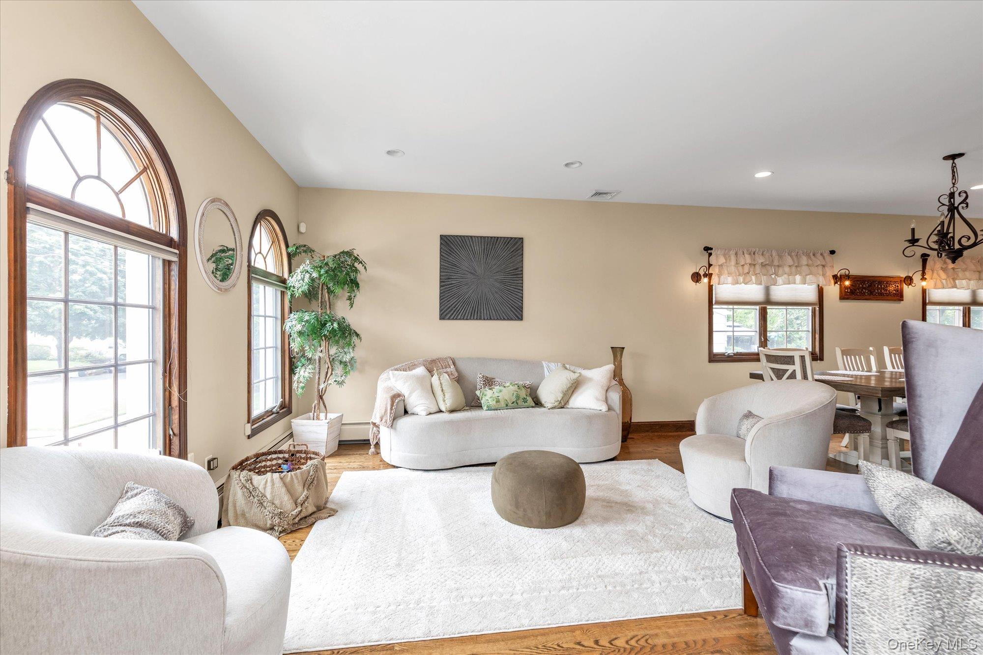 1789 Stuyvesant Avenue – For Sale photo 4