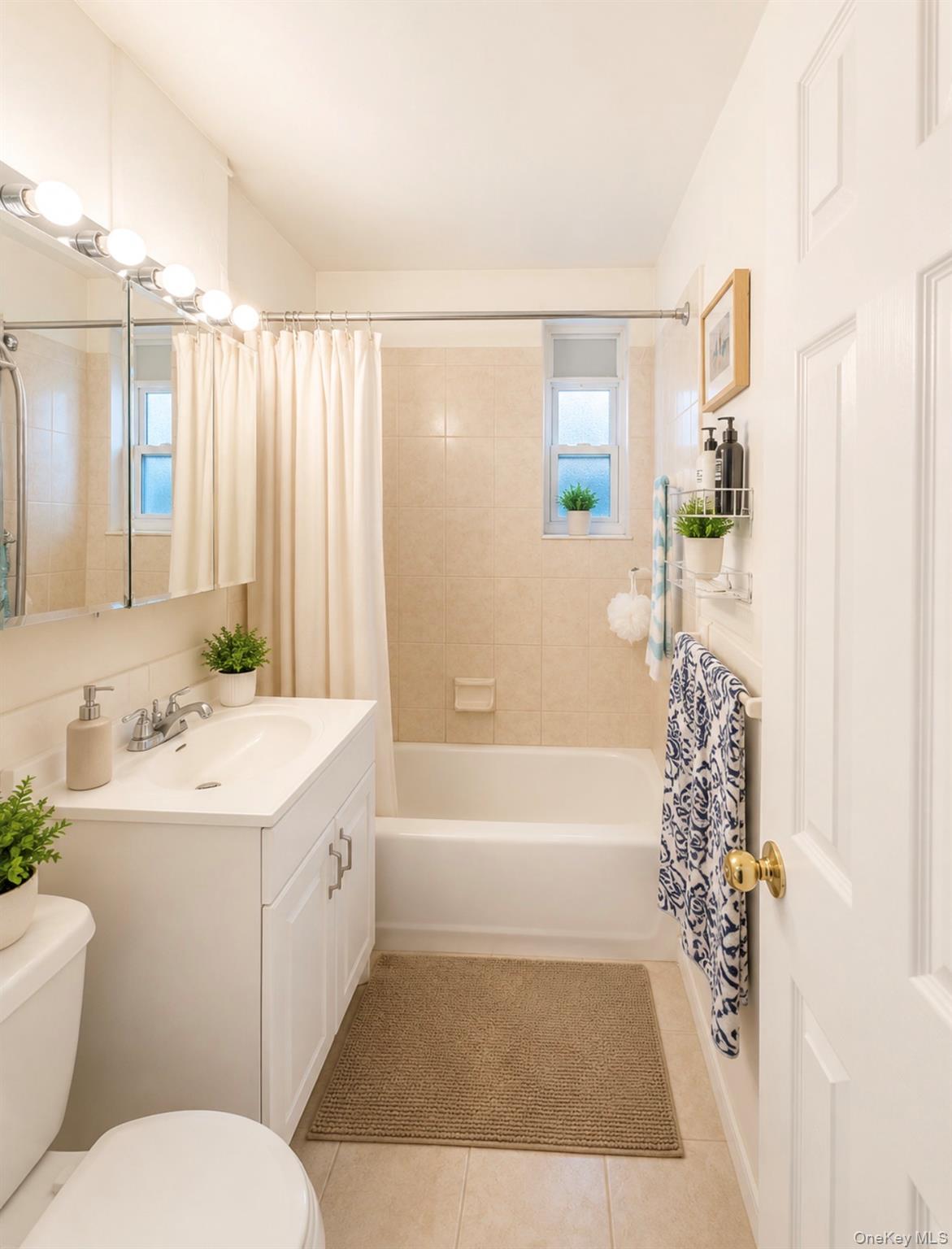 14435 Sanford Avenue, Unit 1 photo 6